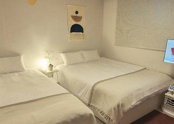 아파트 Hosuny Jamsil - Spotless Comfortable - Near Lotte World 롯데월드, Seokchon 석촌호수, Kspodome, Seongsu, Gangnam, Family Friendly, Sleeps 5, 2 Bedrooms, 3 Beds *